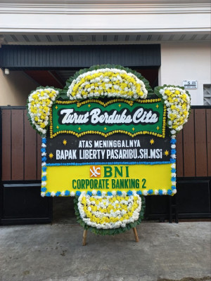 Papan Bunga Duka di Lebak Gede