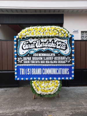 Papan Bunga Duka di Lebak Gede